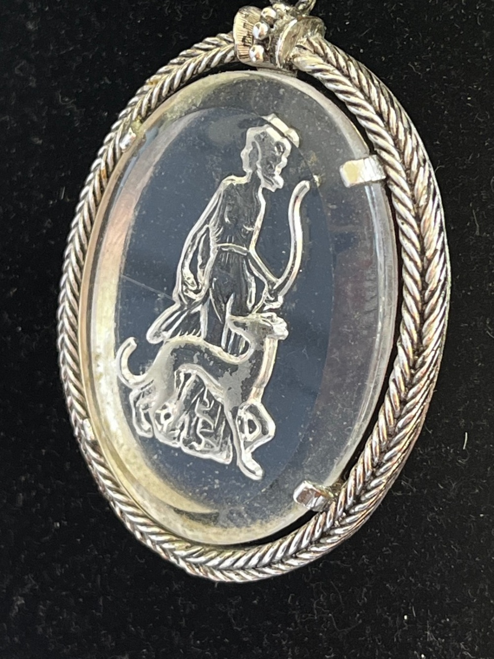 Vintage Avon Cameo Necklace- Diana The Huntress w/ greyhound 24"